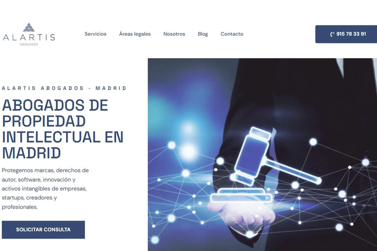 Captura de pantalla del sitio web de Alartis Abogados